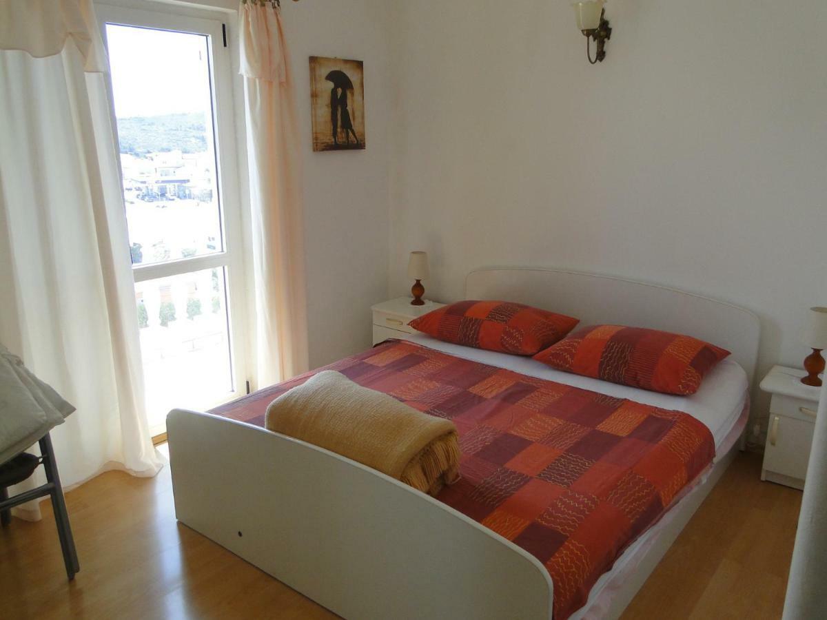 Hotel Radojka à Primošten Extérieur photo